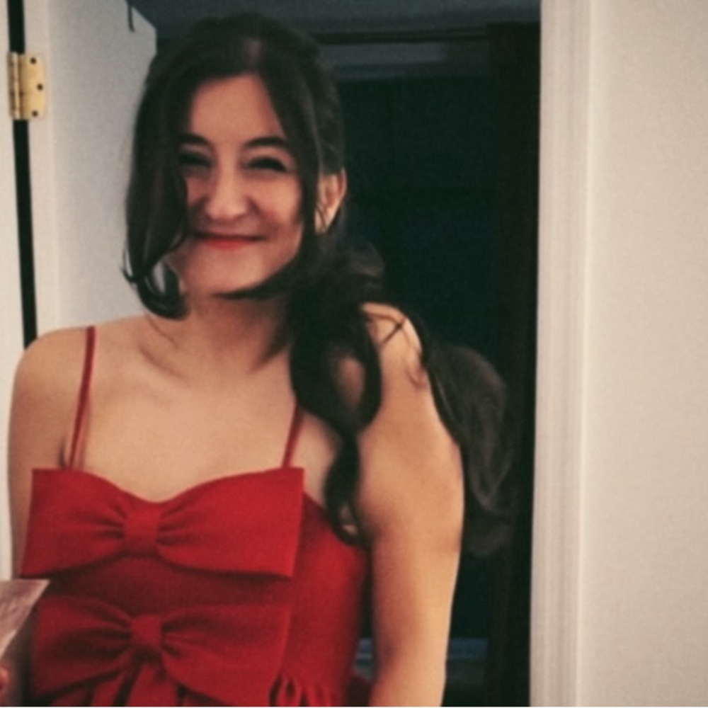 Meet your Posher, Noelle